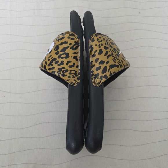 Nike Womens Victori One Slides Leopard Print Sandals Shoes CN9676-700 Size 7 - Picture 7 of 11